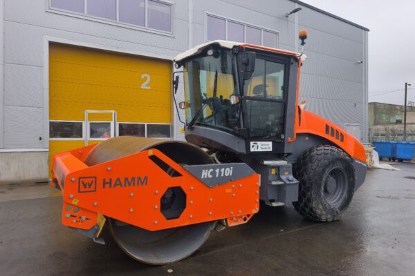 Teerull Hamm HC110i